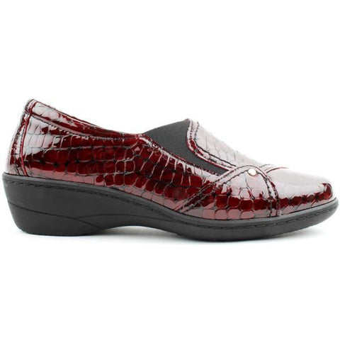 SOFTMODE : Emily Croc Wine Shoes
