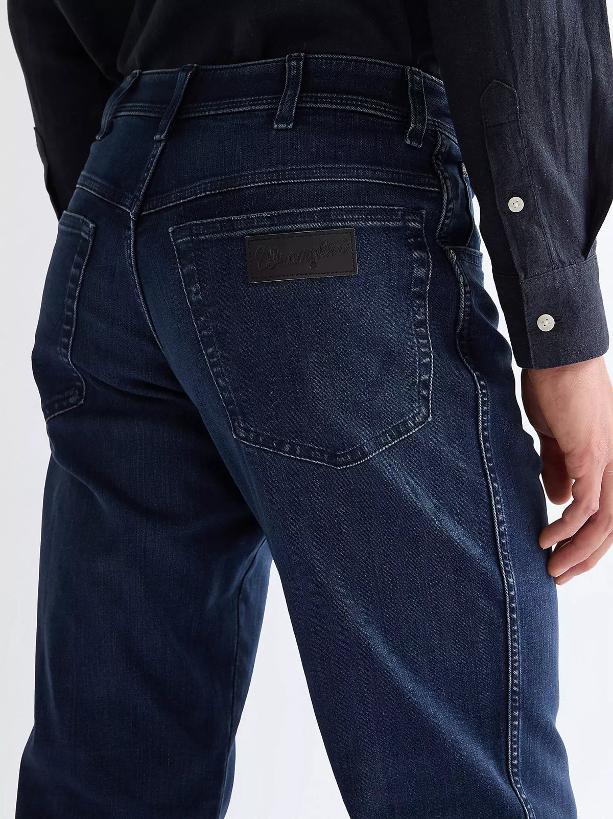 WRANGLER Men's Texas Straight Medium Stretch Jeans - Arm Strong