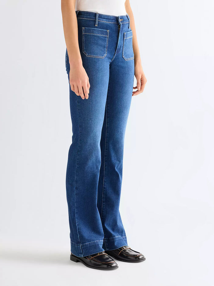 WRANGLER Women's Flared Jeans - Dark wash