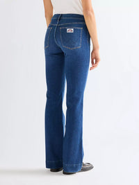WRANGLER Women's Flared Jeans - Dark wash