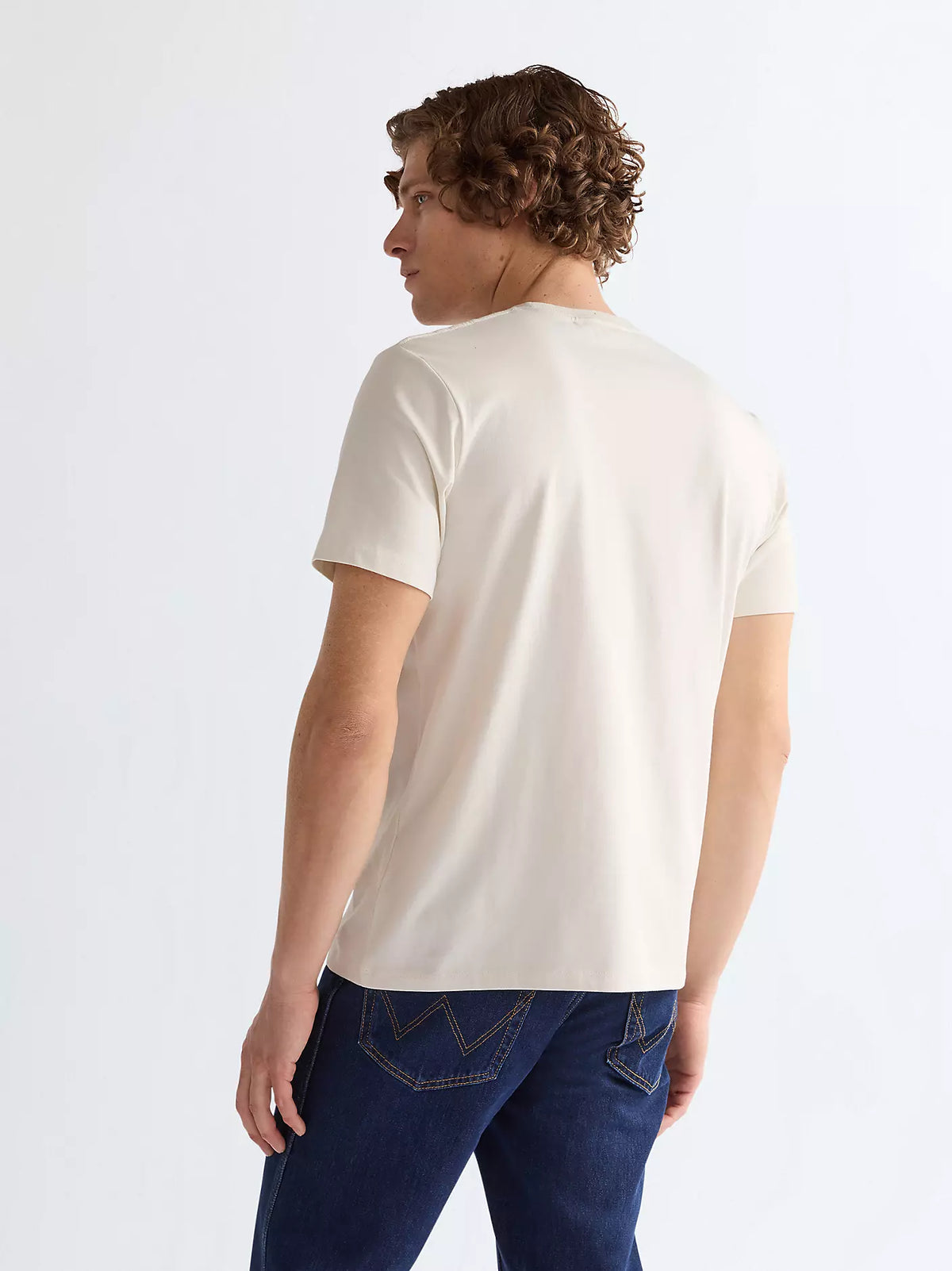 WRANGLER Regular Sign Off T-Shirt - Cream