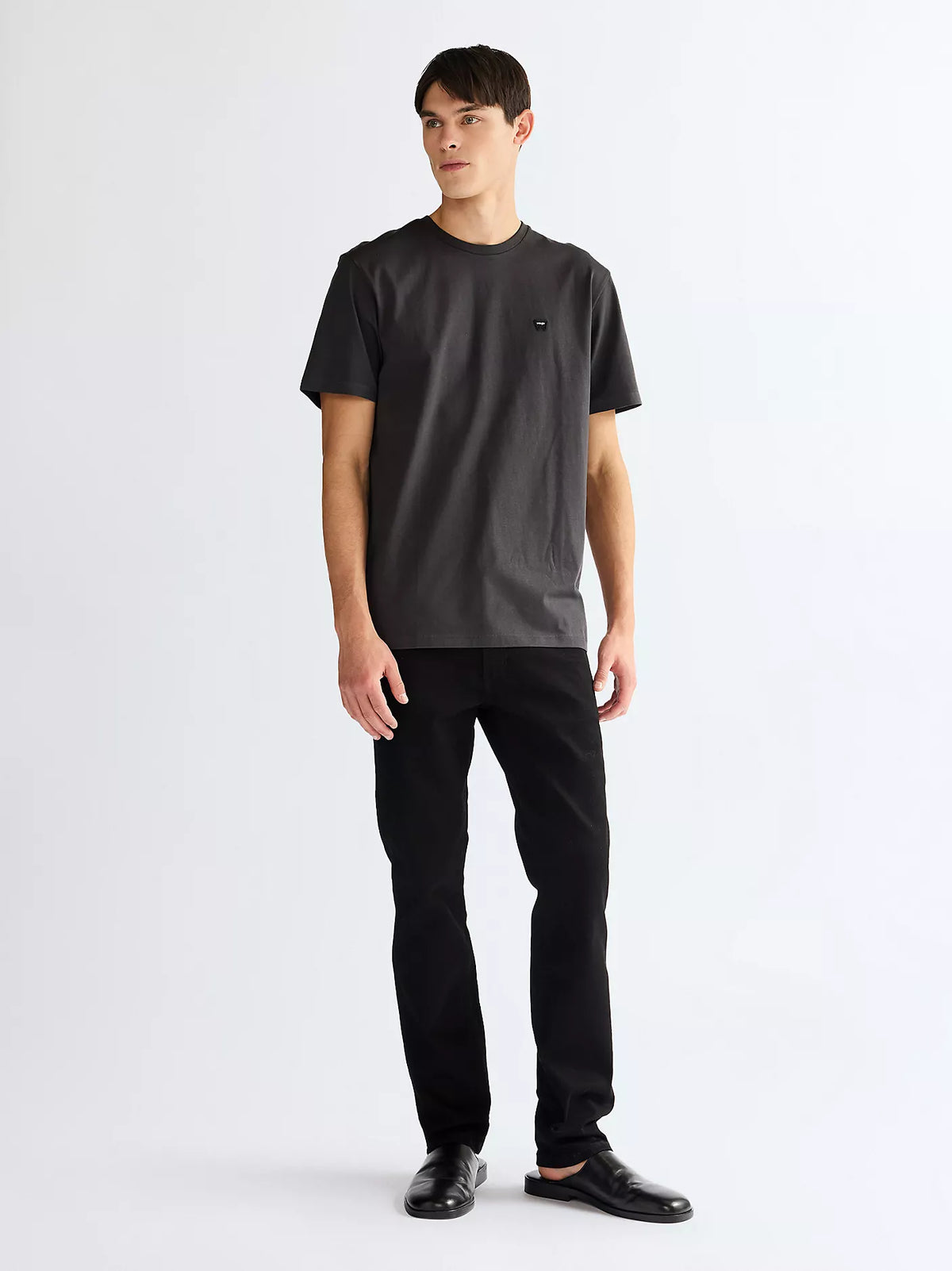 WRANGLER Regular Sign Off T-Shirt - Faded Black