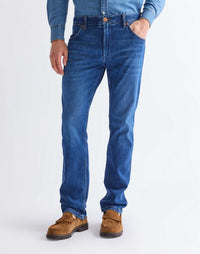WRANGLER Men's Greensboro Regular Fit Jeans - Dandelion Summer