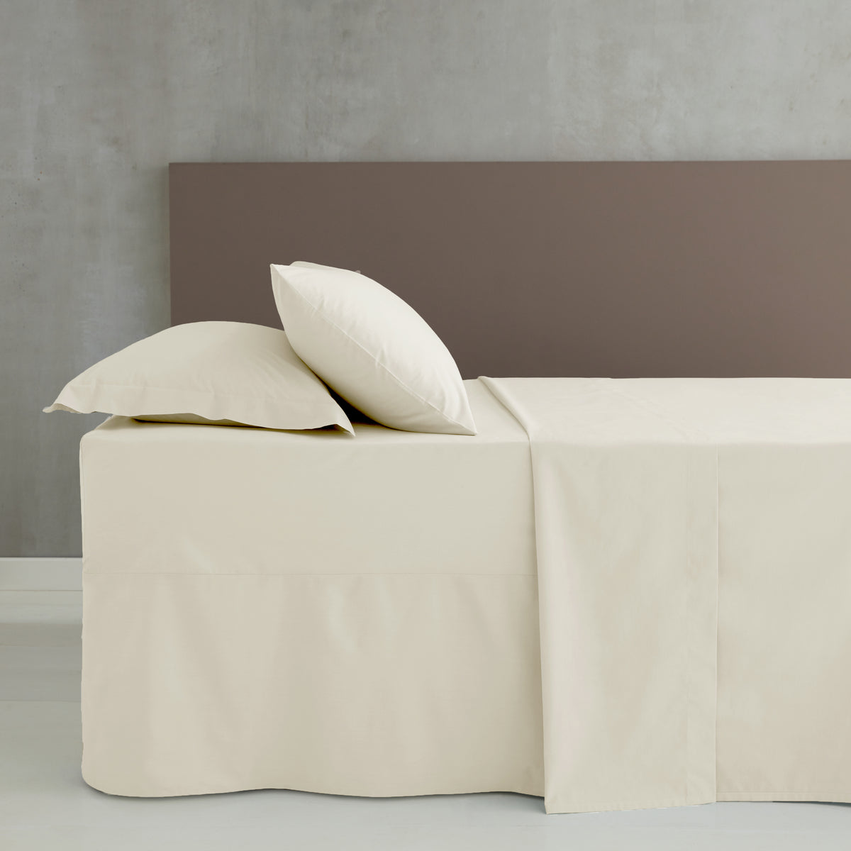 CATHERINE LANSFIELD Housewife Easy Iron Percale Standard Pillowcase Pair - Cream