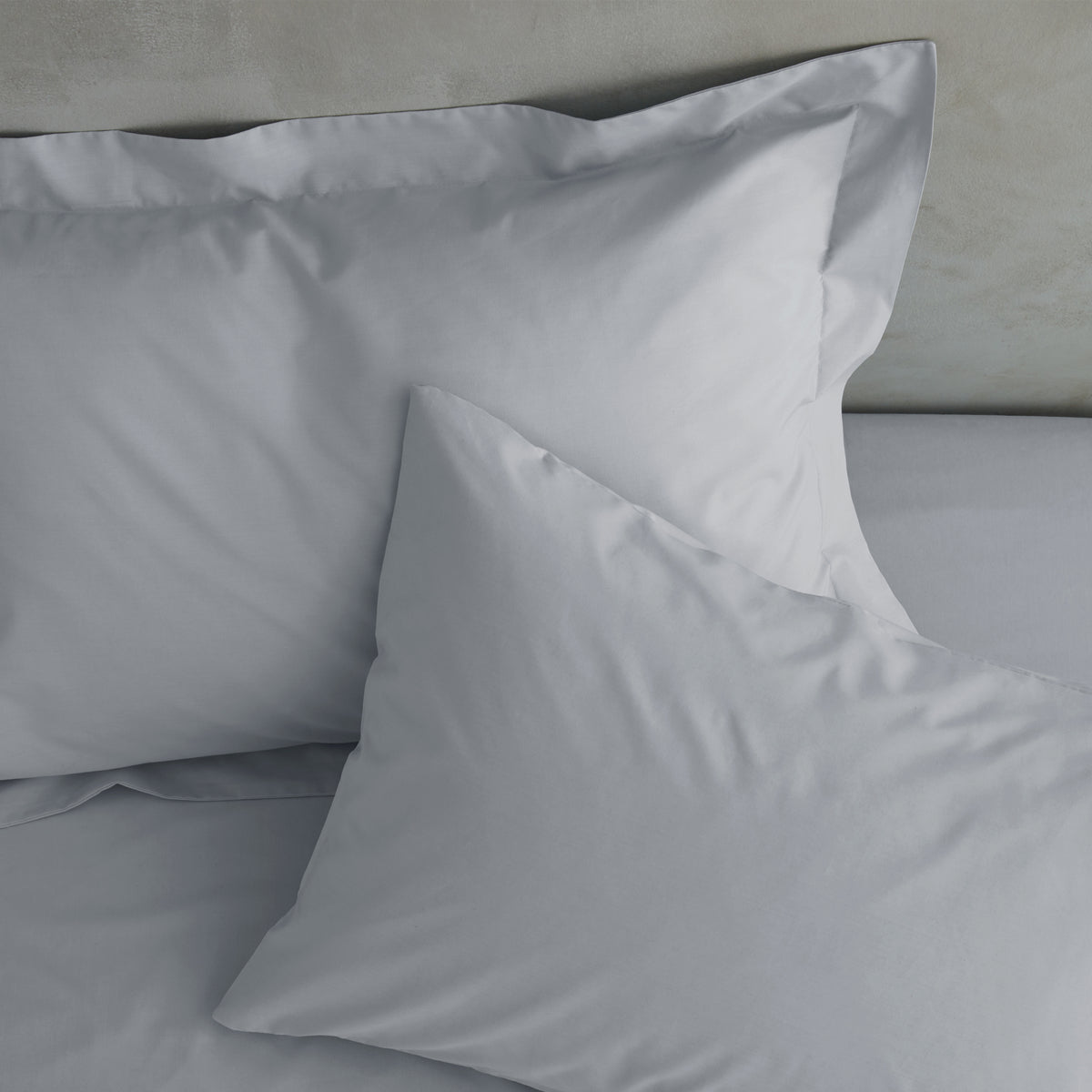 CATHERINE LANSFIELD Housewife Easy Iron Percale Standard Pillowcase Pair - Grey