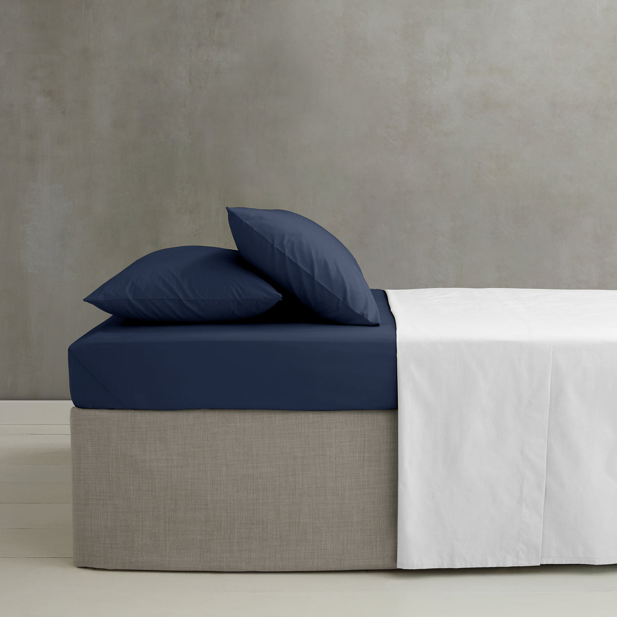 CATHERINE LANSFIELD Easy Iron Percale Single Fitted Sheet - Navy