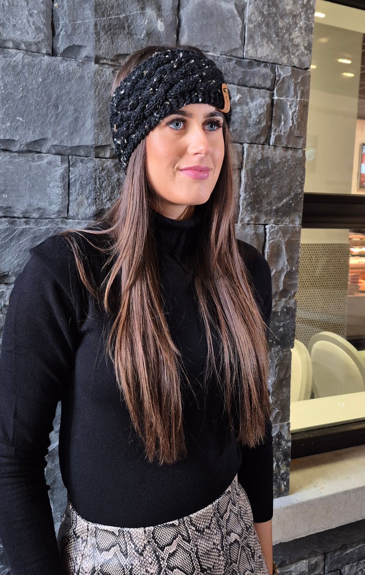 TAOIDE Handknit Headband - Black