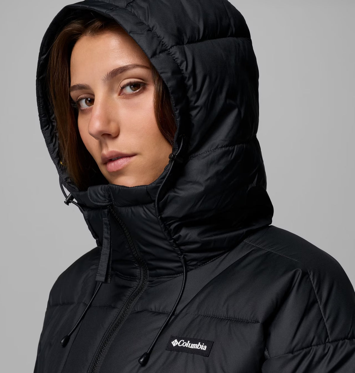 COLUMBIA Women's Pike Lake III Hooded Puffer Jacket - Black