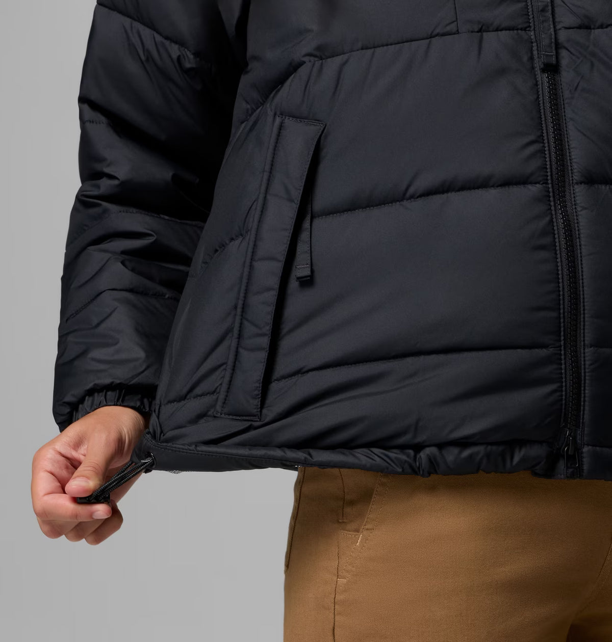 COLUMBIA Women's Pike Lake III Hooded Puffer Jacket - Black