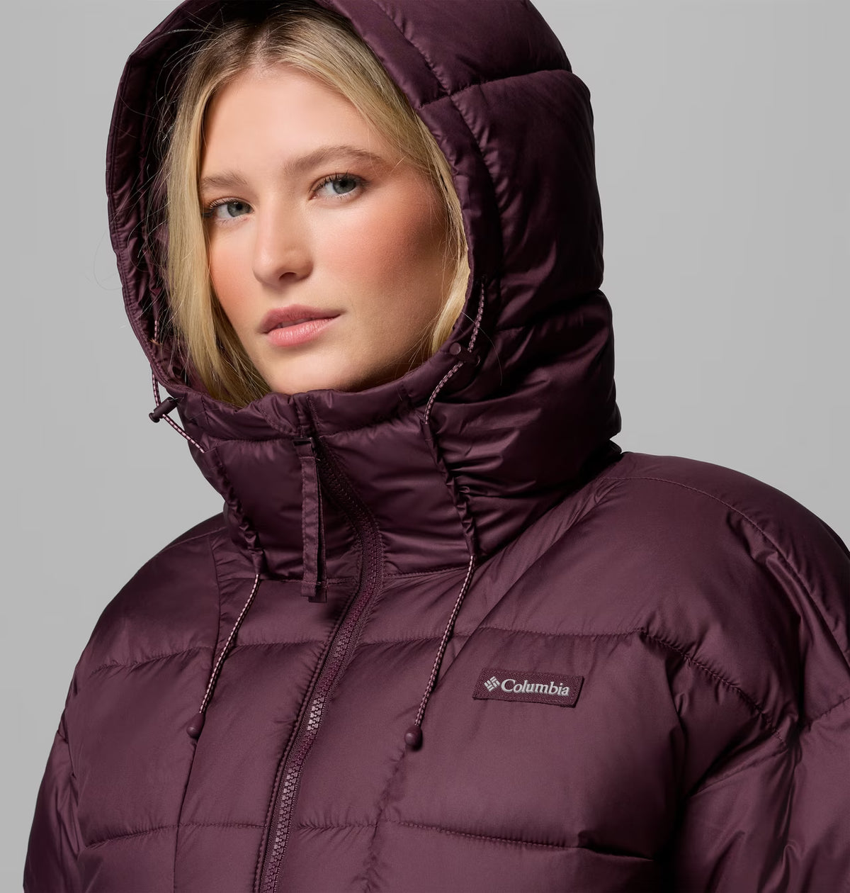 COLUMBIA Women's Pike Lake III Hooded Puffer Jacket - Burgundy