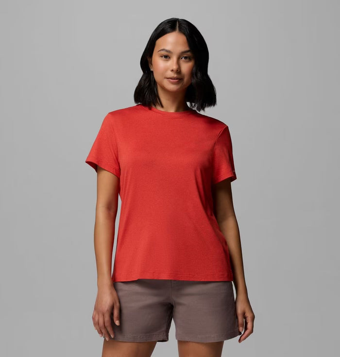 COLUMBIA Women's Parsons Point Technical T-Shirt - Red