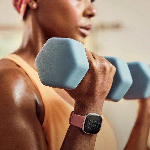 Fitbit Versa 4 - Pink Sand / Copper Rose