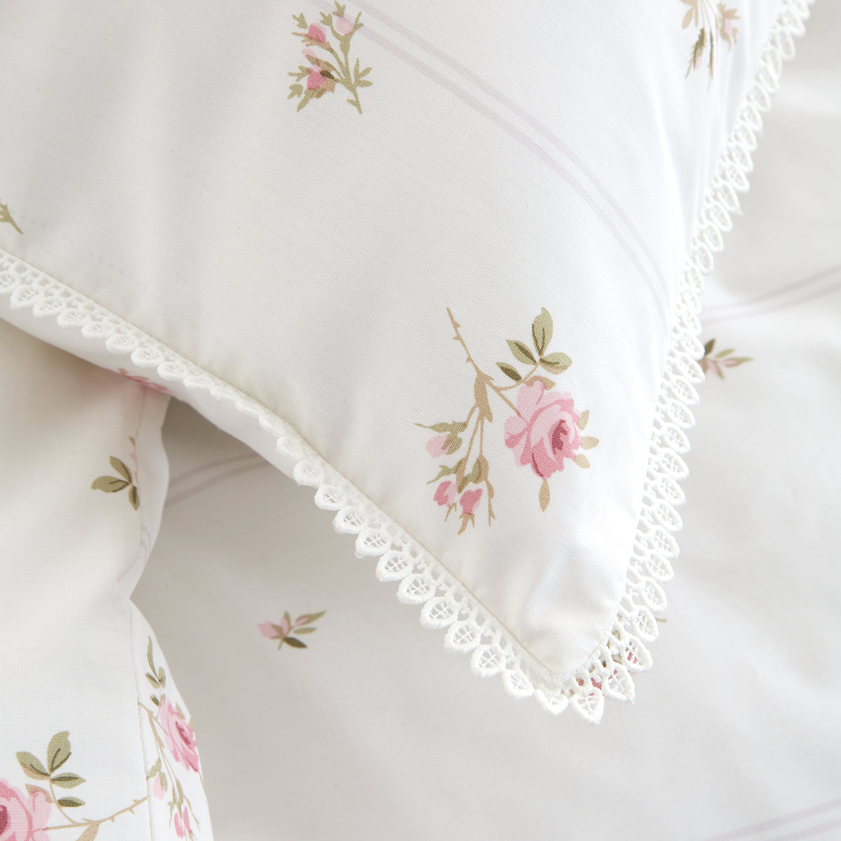 BIANCA Vintage Rosebud Lace 100% Cotton Duvet Set - Cream