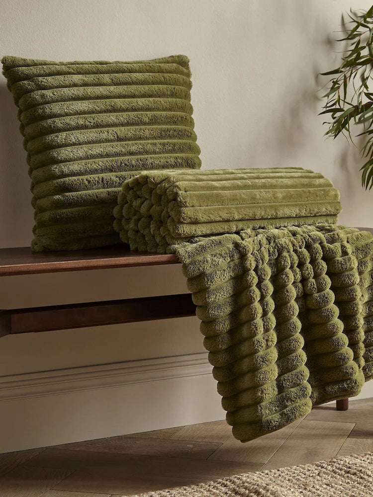 CATHERINE LANSFIELD Cosy Ribbed Blanket Throw - Olive Green