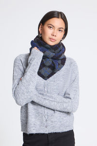 ICHI Agyle Patterned Knit Scarf - Navy Argyle