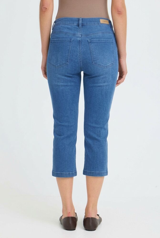 FRANSA Luxe Elli Capri Jeans - Mid Blue