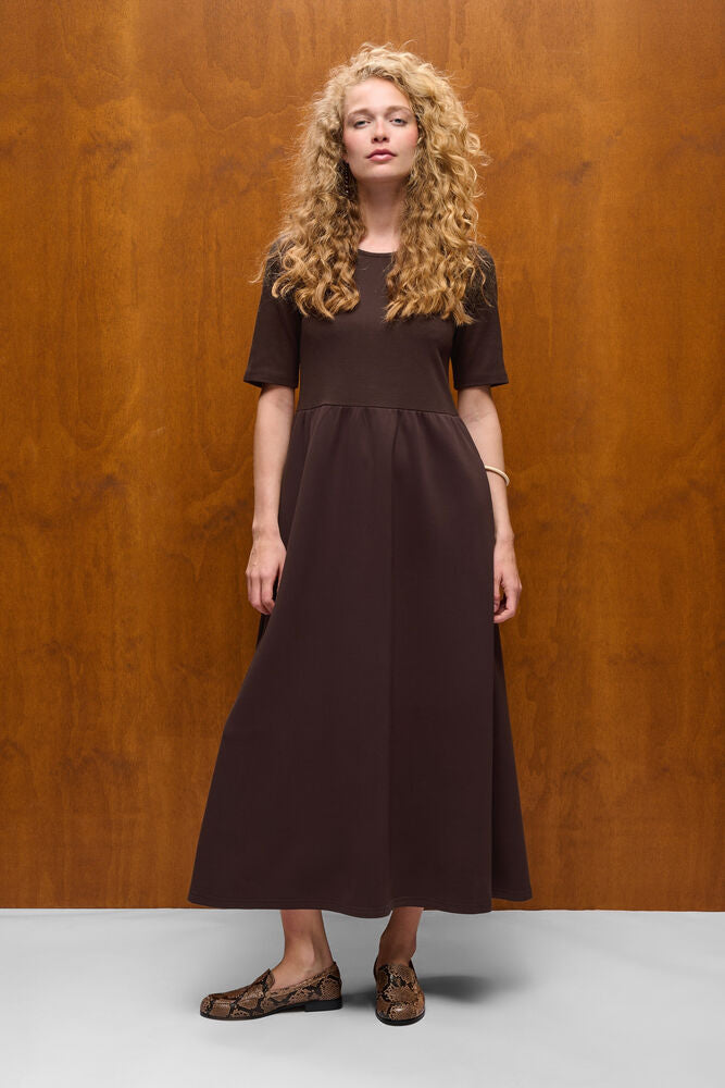 CULTURE Hilde Chabrina Rib Dress - Brown