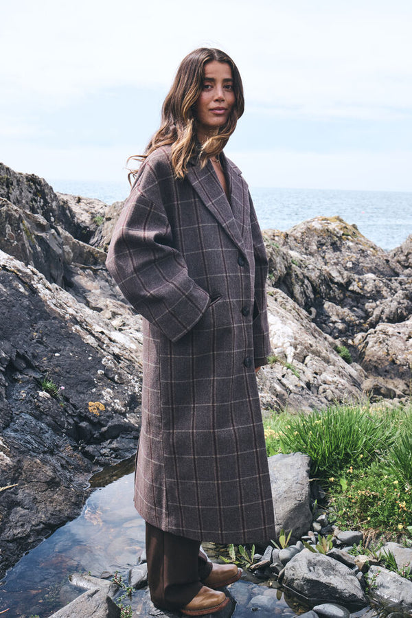 ICHI Emmalu Long Check Coat - Brown