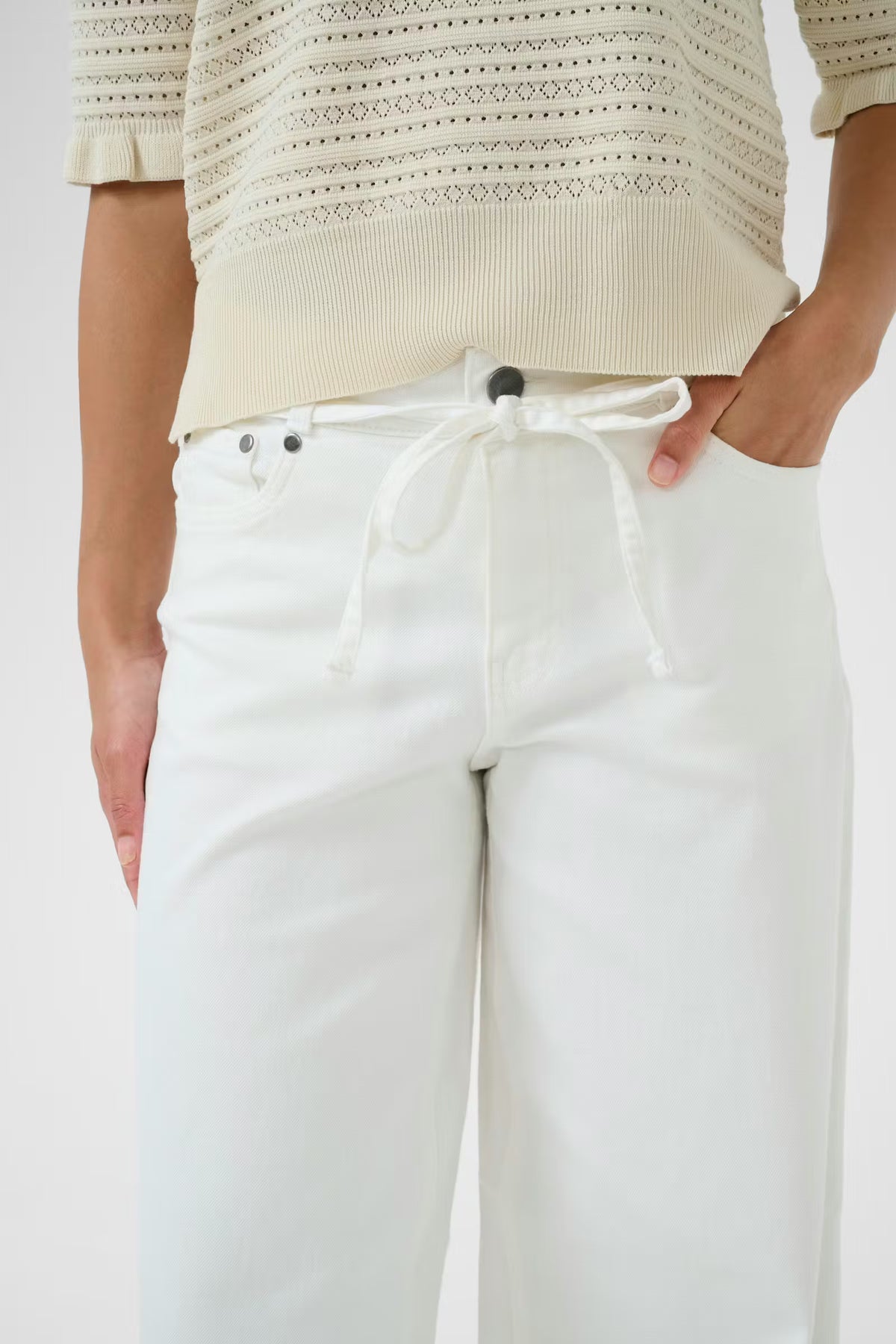 CULTURE Tali Ami Wide Leg Jeans - White