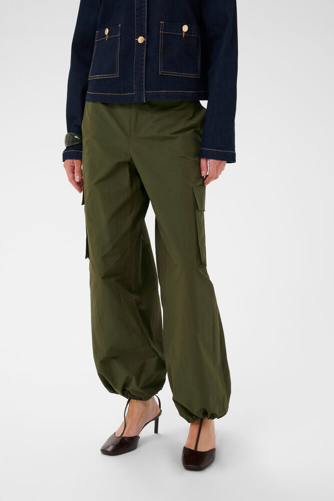 CULTURE Brenda Cargo Pants - Green