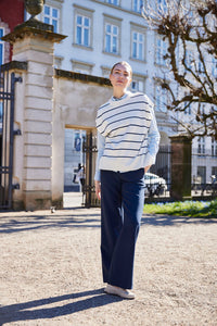 FRANSA Mary Short Sleeve Jumper - Navy/White