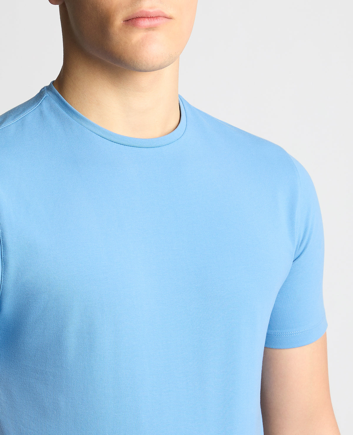 REMUS UOMO O-Neck Casual T-Shirt - Sky Blue