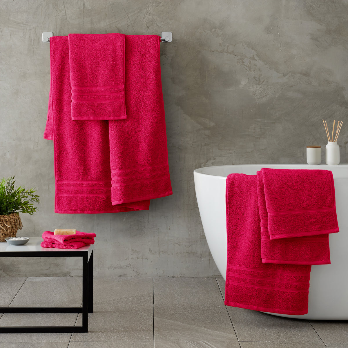 CATHERINE LANSFIELD Zero Twist Cotton Towel - Hot Pink (Available in 3 Sizes)