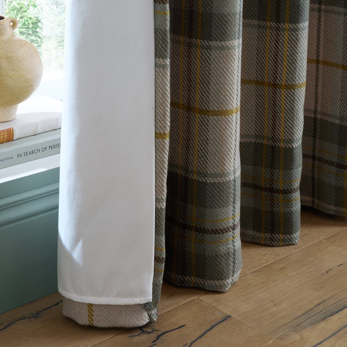 CATHERINE LANSFIELD Brushed Woven Glencoe Check Thermal Eyelet Curtains- Green
