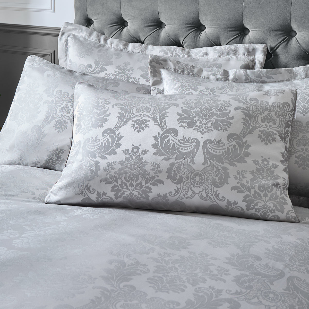 CATHERINE LANSFIELD Damask Jacquard Duvet Cover Set - Silver