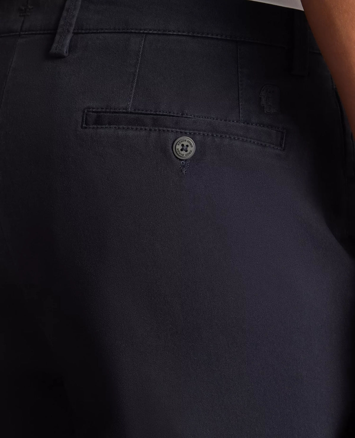 REMUS UOMO Ronan Chinos - Navy