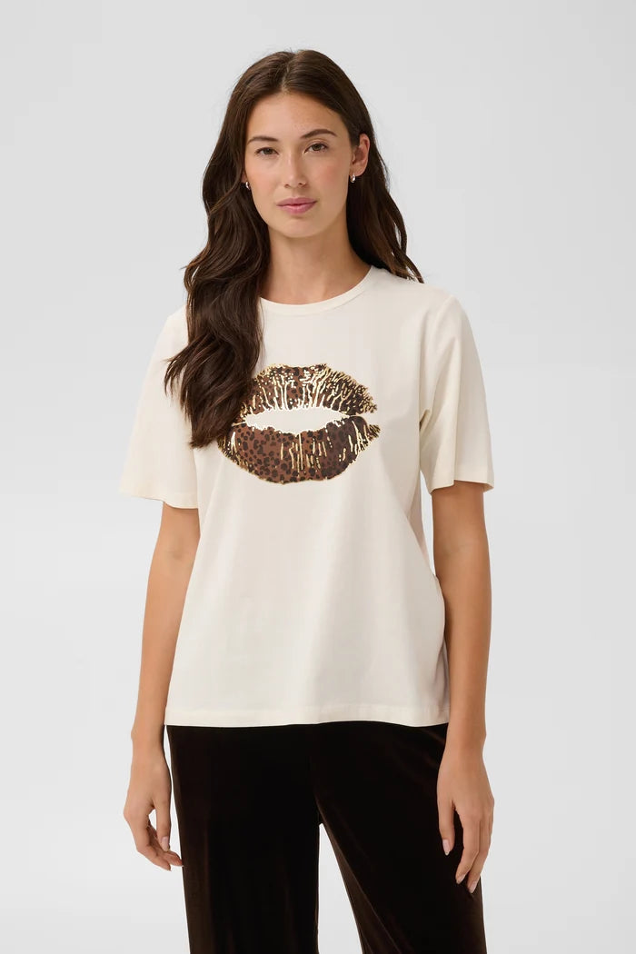 CULTURE Musa Gith Leopard Print Lips T-Shirt - Cream