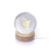 LANGS Highland Cow LED Crystal Ball Lamp 8x9.5cm