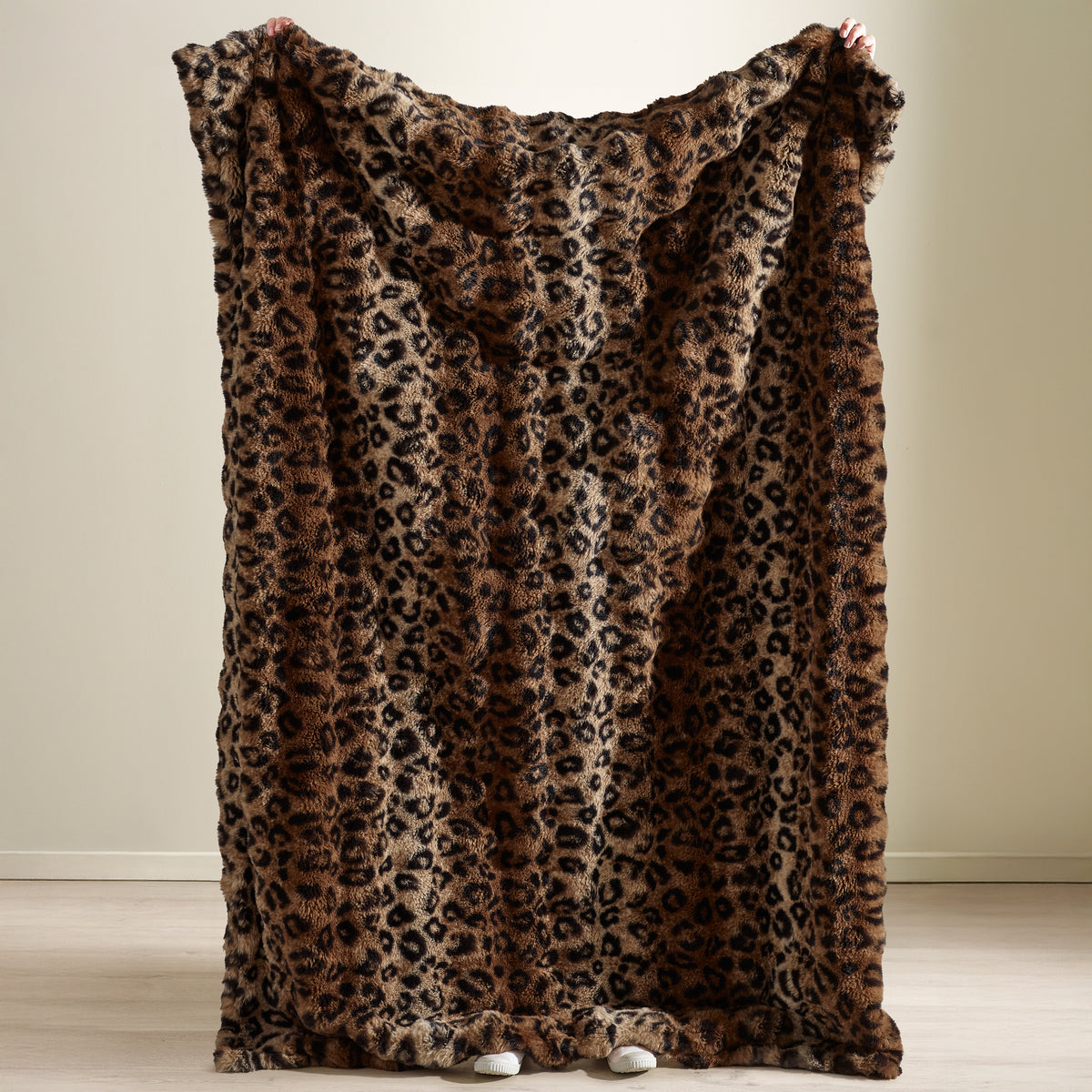 CATHERINE LANSFIELD Soft and Cosy Faux Fur Animal Print Throw