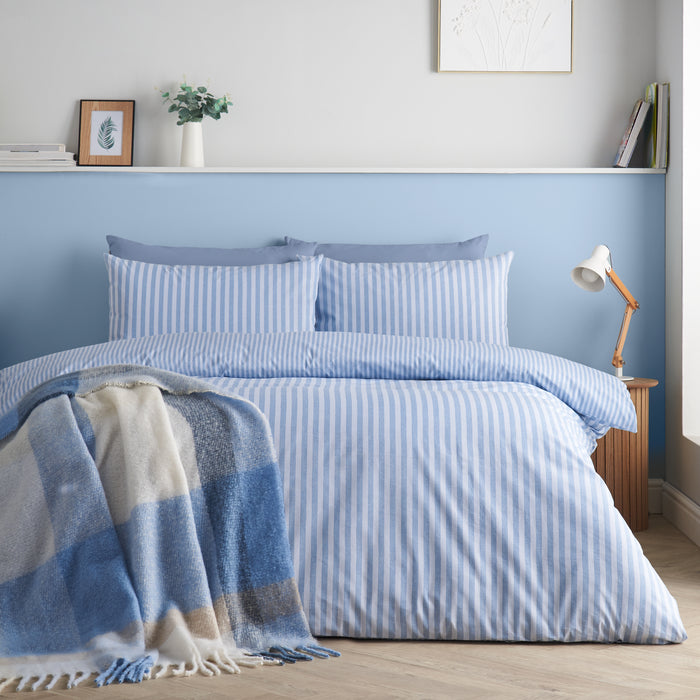 CATHERINE LANSFIELD Epping Textured Stripe Duvet Set - Blue