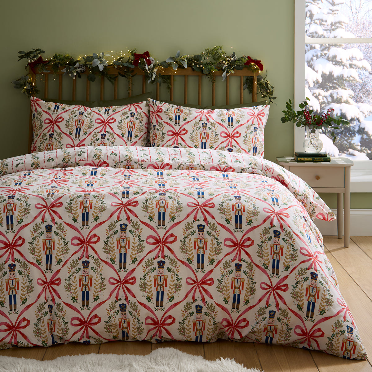 CATHERINE LANSFIELD Christmas Nutcracker Bows Duvet Cover Set