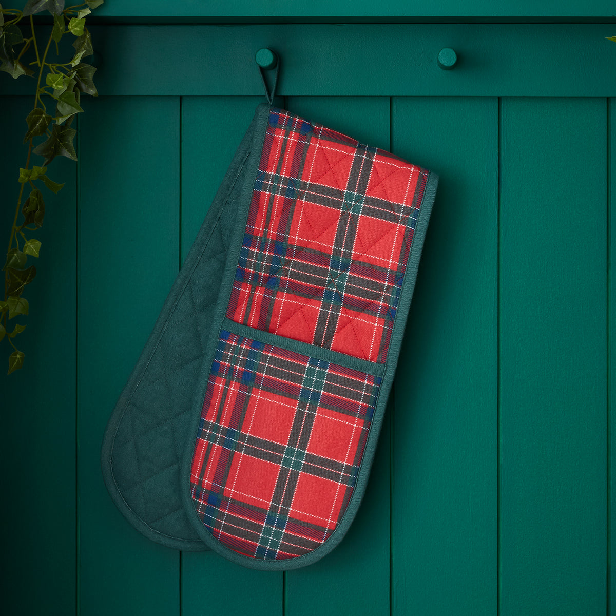 CATHERINE LANSFIELD Christmas Tartan Check Cotton Oven Glove - Red & Green