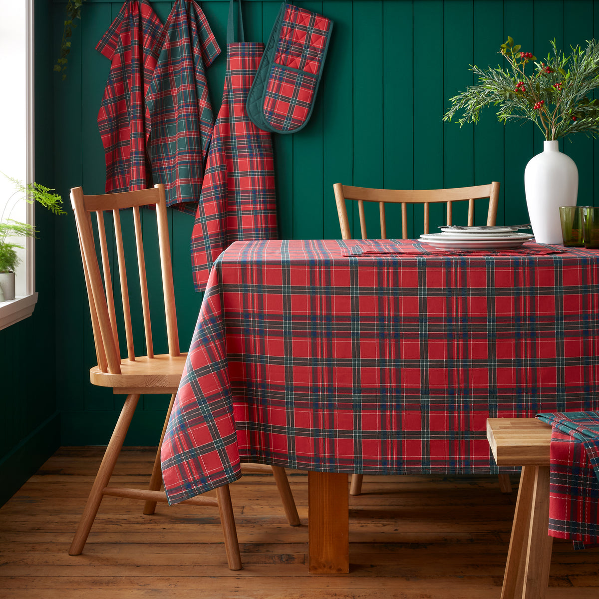 CATHERINE LANSFIELD Christmas Tartan Check Cotton Tablecloth 137x229cm - Red & Green