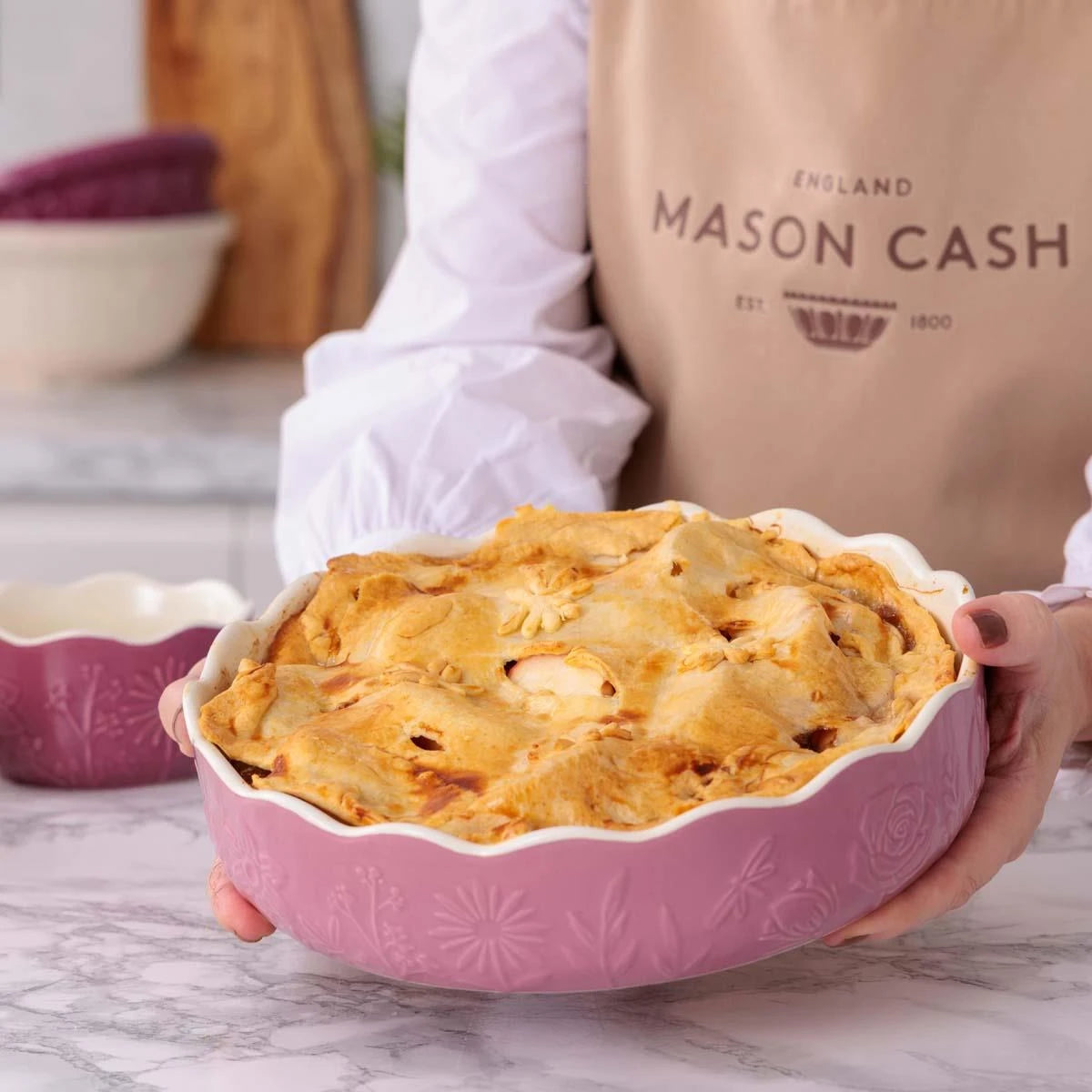 MASON CASH In The Meadow Pink Pie Dish 23cm