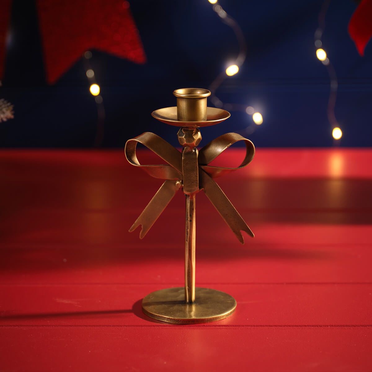 LANGS Merry Little Bows Iron Brass Bow Small Candlestick 18cm