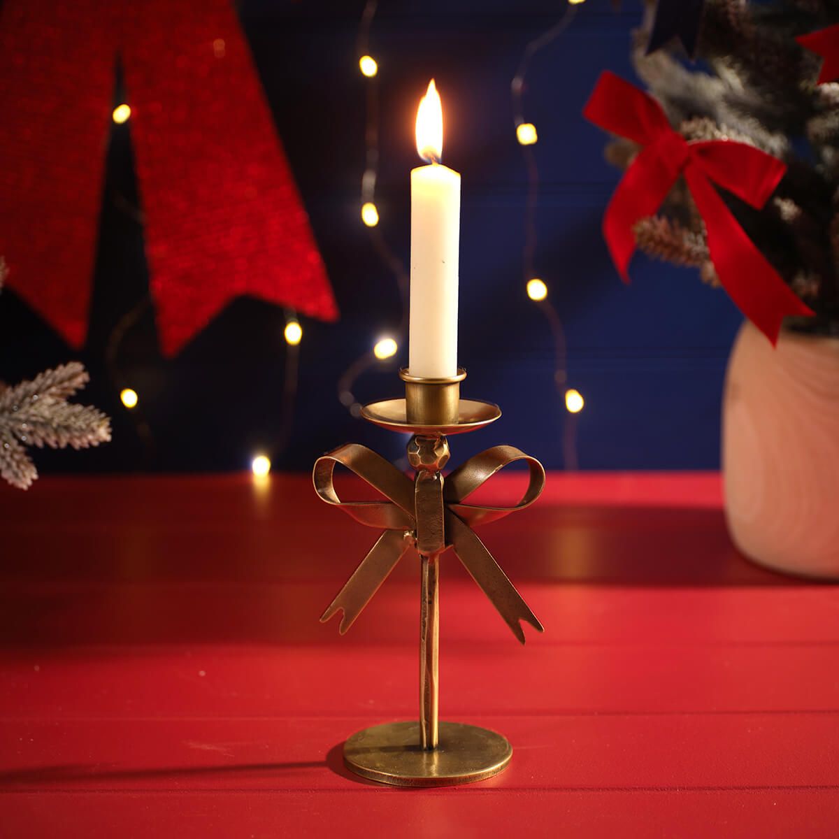 LANGS Merry Little Bows Iron Brass Bow Small Candlestick 18cm