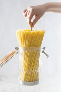 KILNER Facetted Glass Spaghetti Dispenser 2.2 Litre