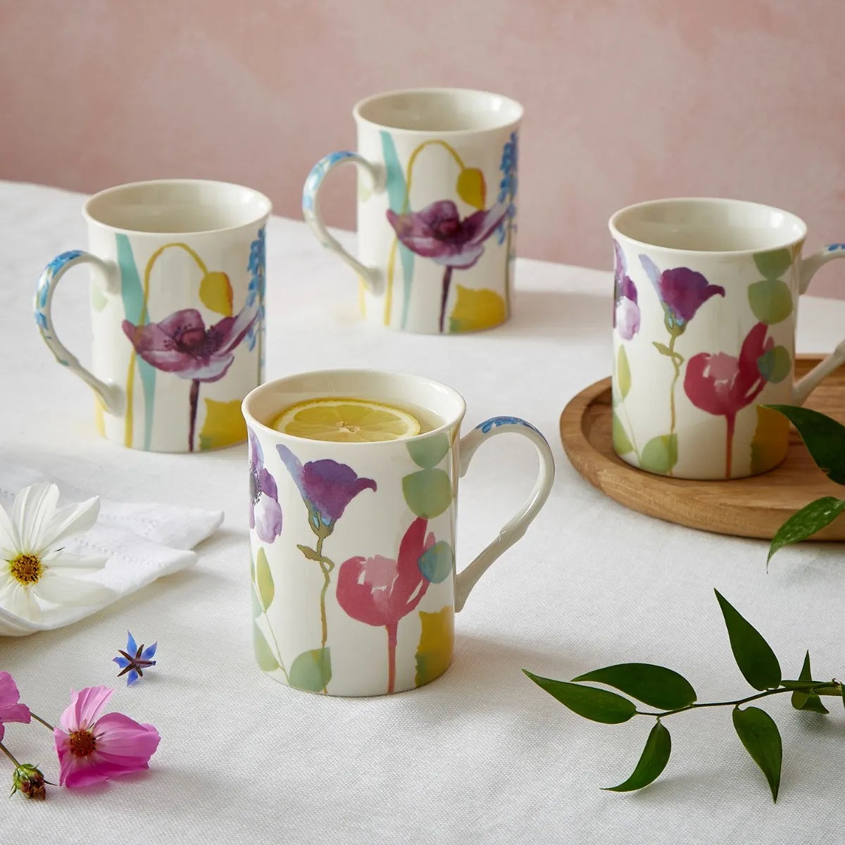 PORTMEIRION Water Garden Set of 4 Mugs in a Gift Box
