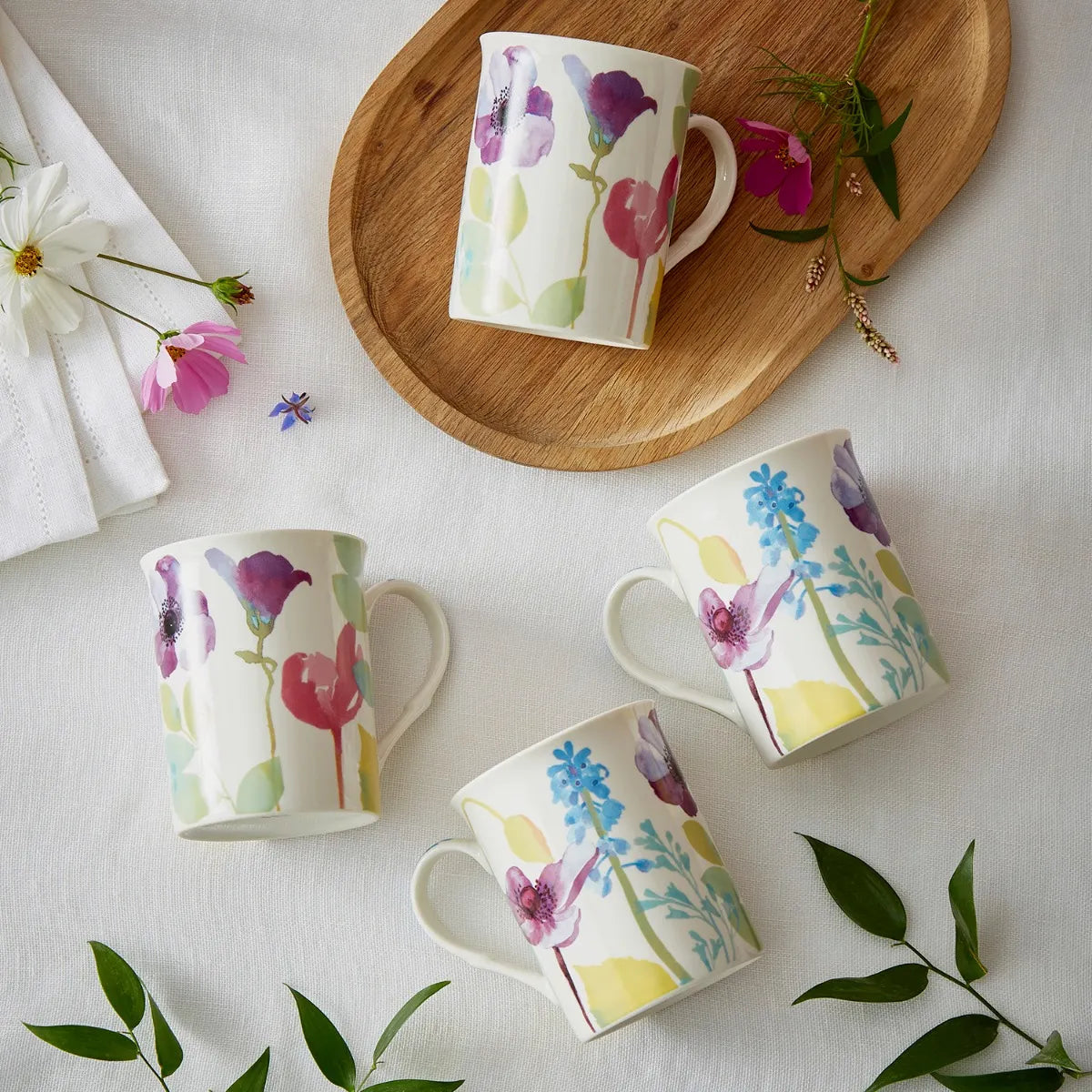 PORTMEIRION Water Garden Set of 4 Mugs in a Gift Box