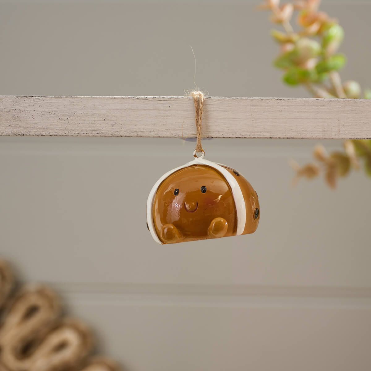 LANGS Hand Crafted Henry the Hot Cross Bun Polyresin Hanger 6cm