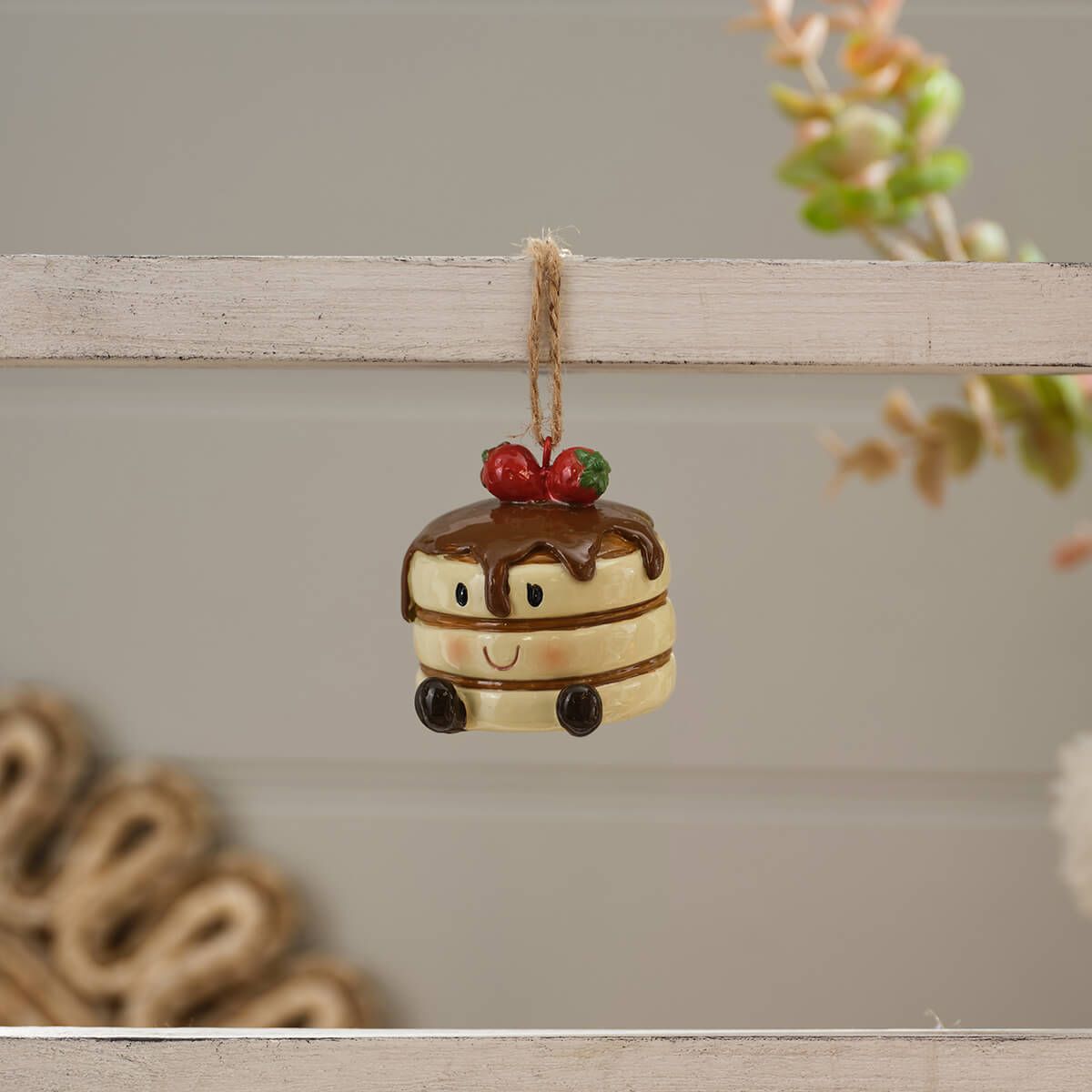 LANGS Hand Crafted Penelope the Pancake Stack Polyresin Hanger 6cm