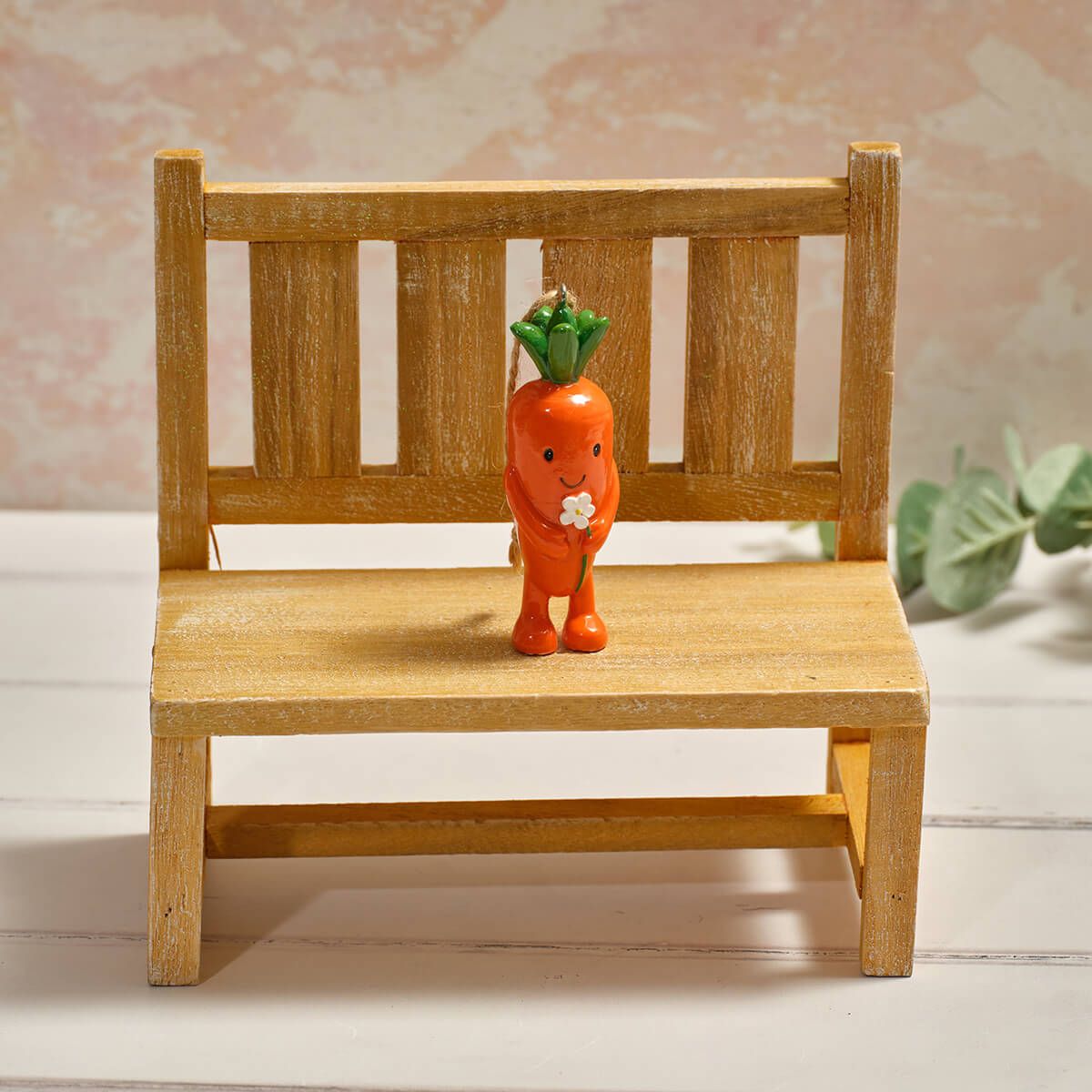 LANGS Hand Crafted Keith the Carrot Polyresin Hanger 9cm