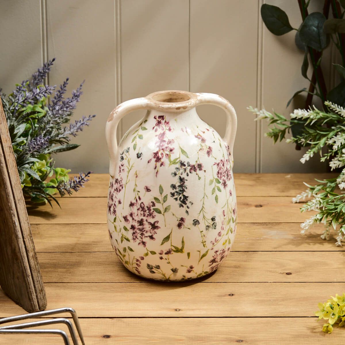 LANGS Distressed Decorative Floral Urn With Handles 21cm