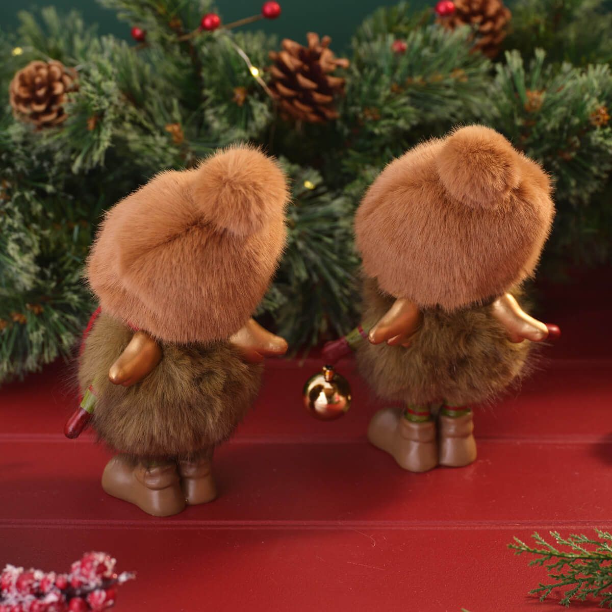 LANGS Woodland Noel Faux Fur Boy or a Girl Figurine 22cm - 1Pc