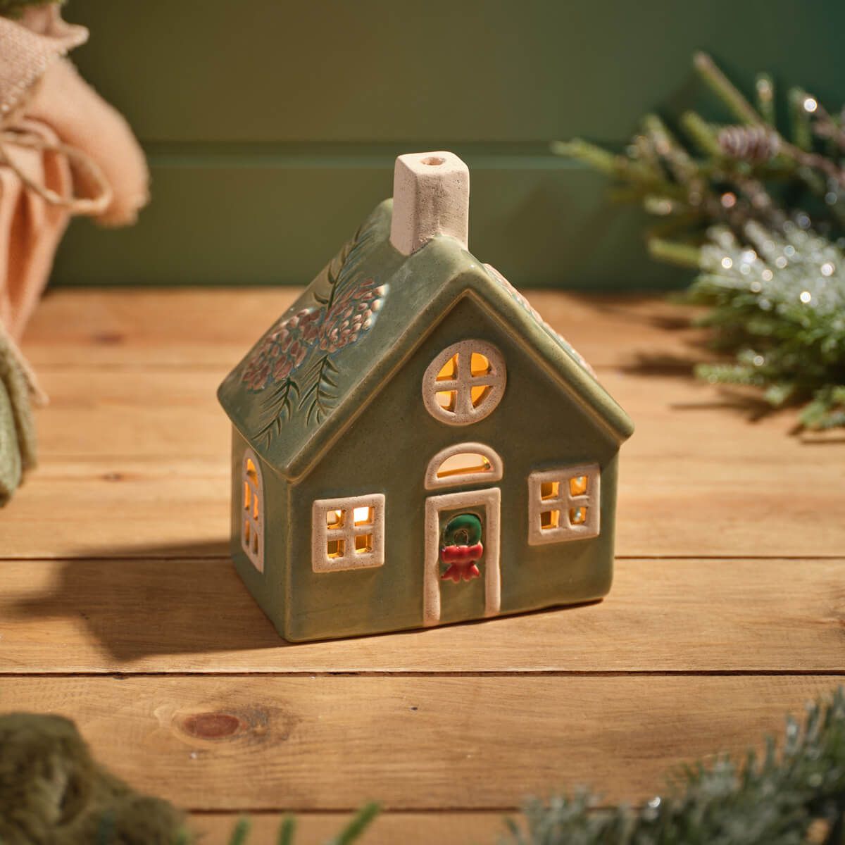 LANGS Evergreen Christmas House Candle Holder 16.5cm