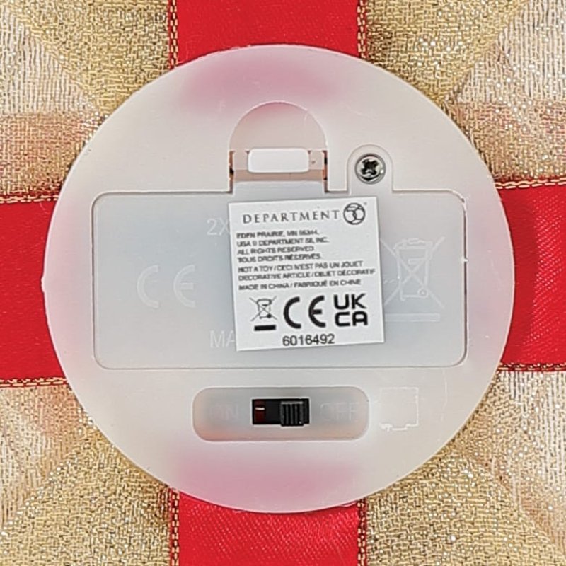 ENESCO Mickey's Big Gift Light Up Figurine by Possible Dreams 43cm